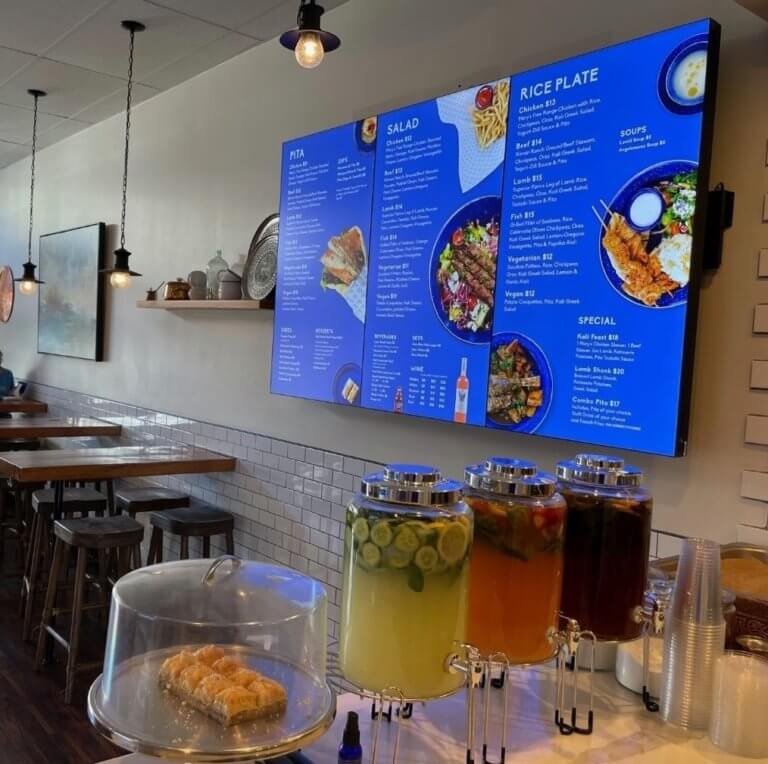 how-digital-signage-transforms-the-restaurant-experience-blog